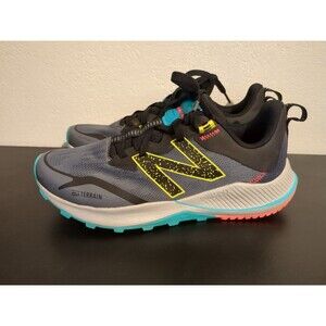 New Balance Women's Dynasoft Nitrile V4 Gray Lace Up Running Shoe Size 9